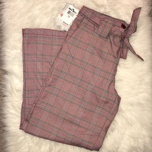 ❤️Hot Kiss 💋 Red Plaid pants